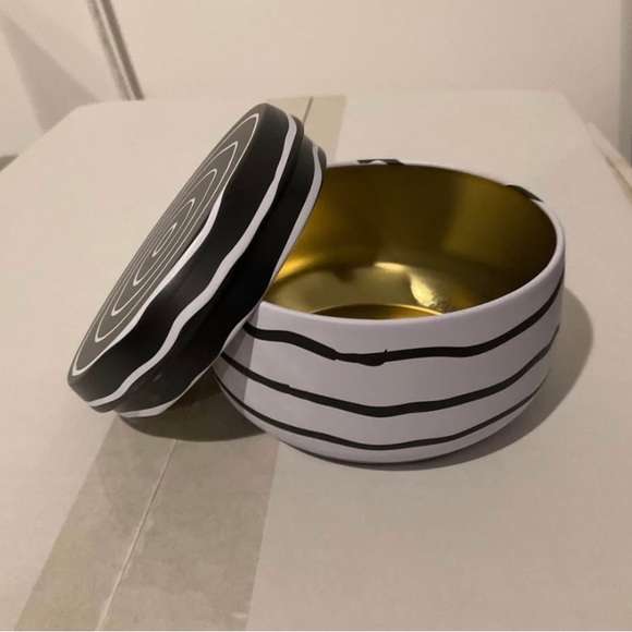 Black and White Striped Tin with Gold Interior - Picture 1 of 2